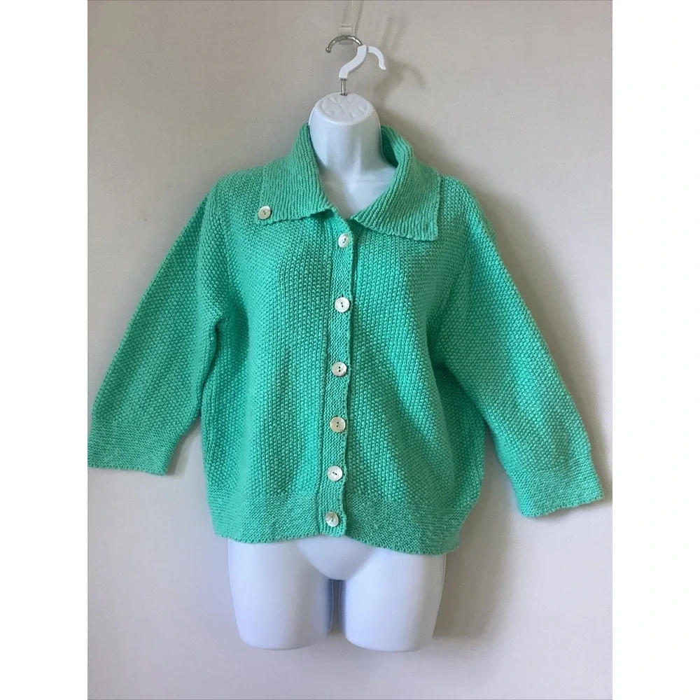 Anthropolgy Willow Sweater Cardigan Medium Mint Green Mother of Pearl Buttons C